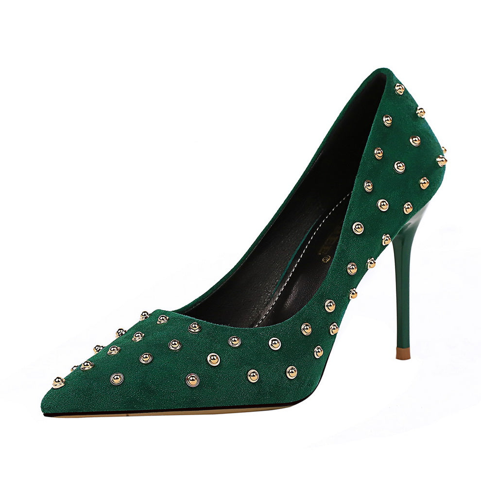 WOMEN'S SHOES